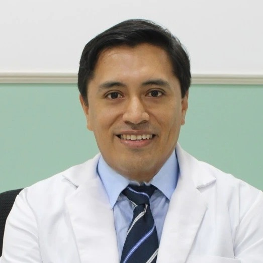 Dr. Wilfor Aguirre Quispe